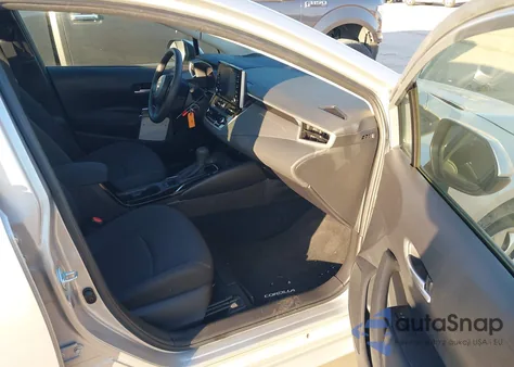 2021 Toyota Corolla Le z USA, uszkodzony, nr VIN JTDEPMAE3MJ117798